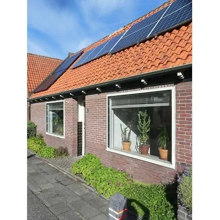 Holiday home Sjeeltje Comfortable 't Zand
